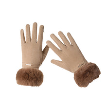Load image into Gallery viewer, Luciana Quiet Luxury Gloves with Fur Cuff and Touchscreen Functionality