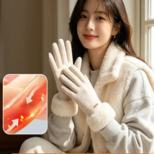 Load image into Gallery viewer, Luciana Quiet Luxury Gloves with Fur Cuff and Touchscreen Functionality